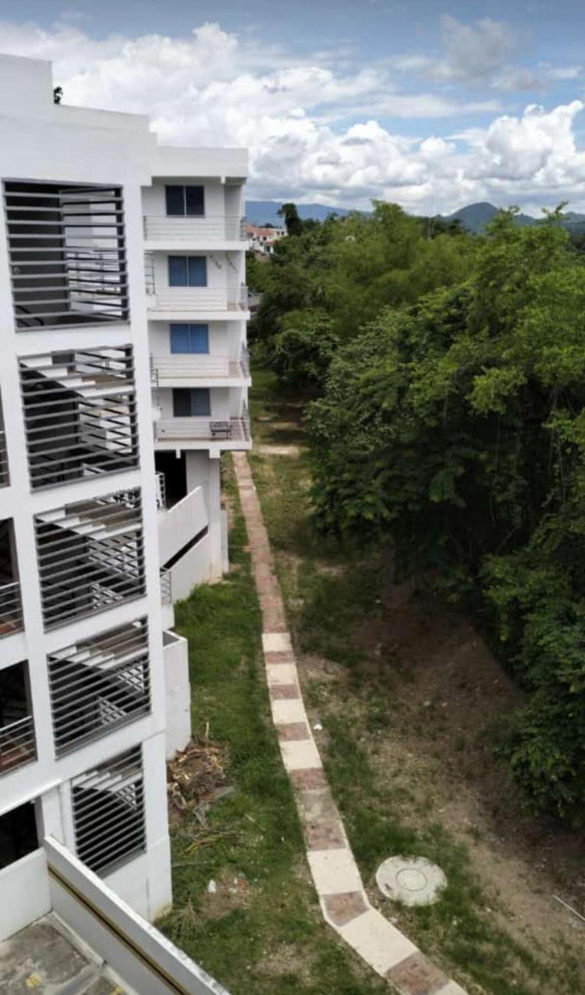 Apartamento Central En อานาโปยมา ภายนอก รูปภาพ